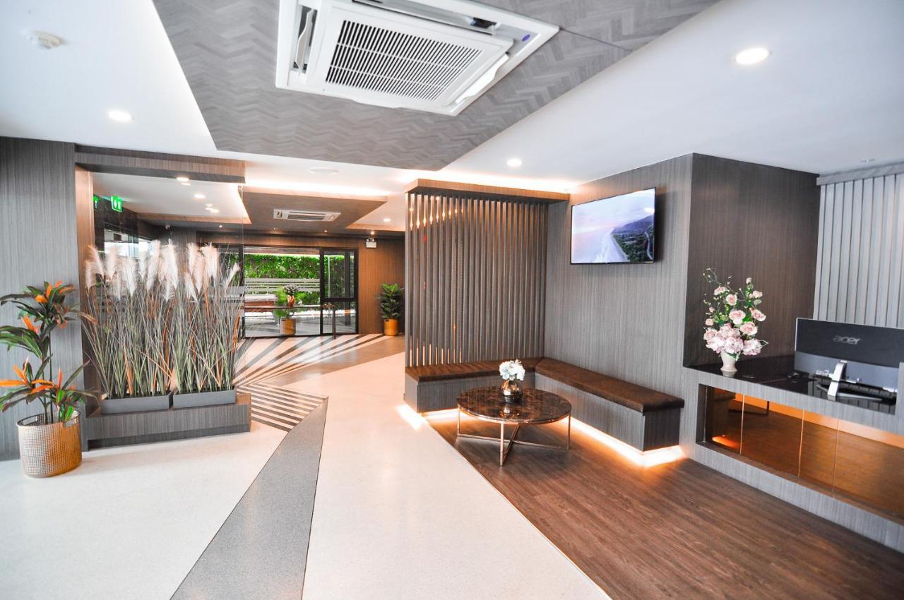 The S Block Condotel Ban Si Than 외부 사진