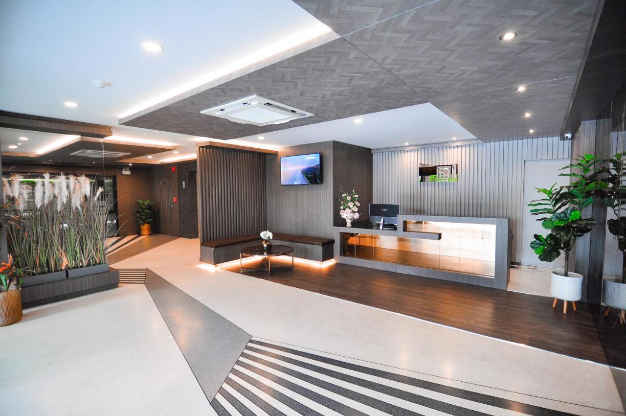 The S Block Condotel Ban Si Than 외부 사진
